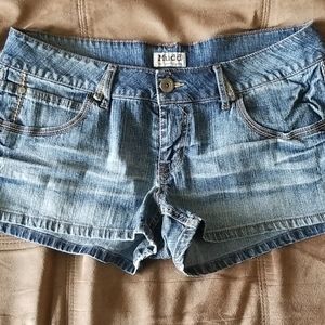 Jr. Jean stretch short's